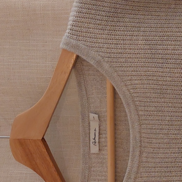 Light grey pull-over - Picture 4 of 4